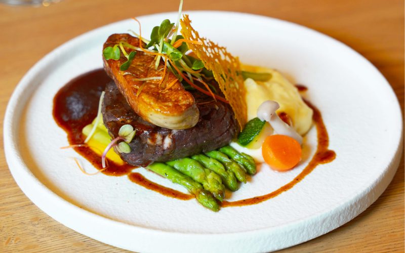 52, Thăn nội bò Wagyu nướng