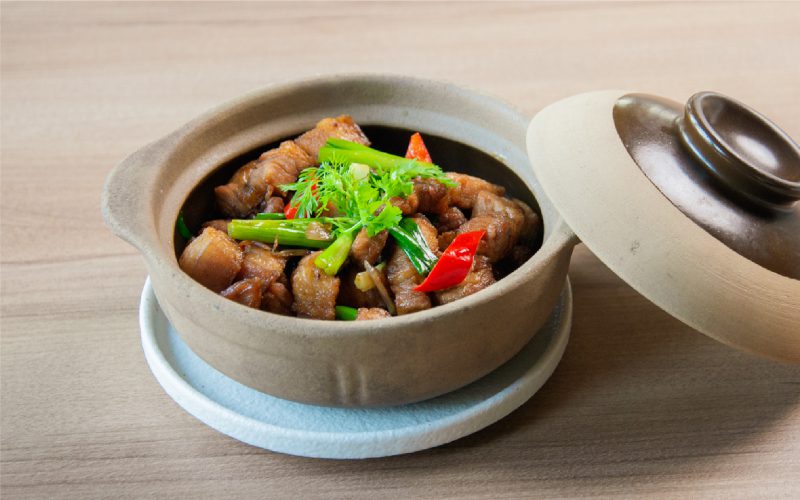 Thịt ba chỉ rang cháy cạnh